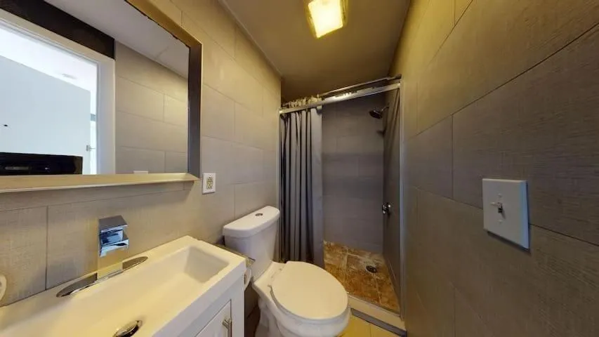 Image 6 of 1-31 Excellent Location, Walk Everywhere Sleeps 3