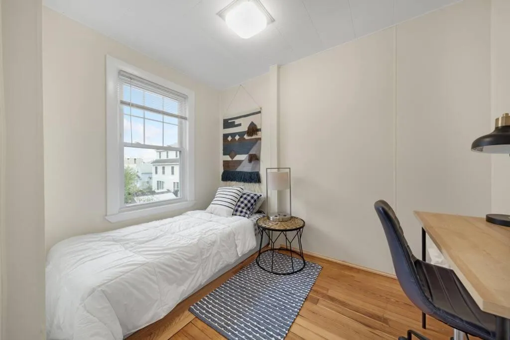 Image 5 of 5BR 2BH Bright & Spacious Apt in Brighton