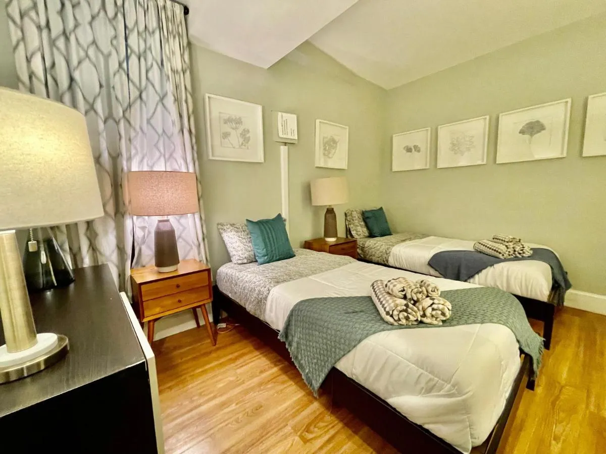 Image 4 of Beautiful 3BR 3BA Duplex parking Best Location Boston