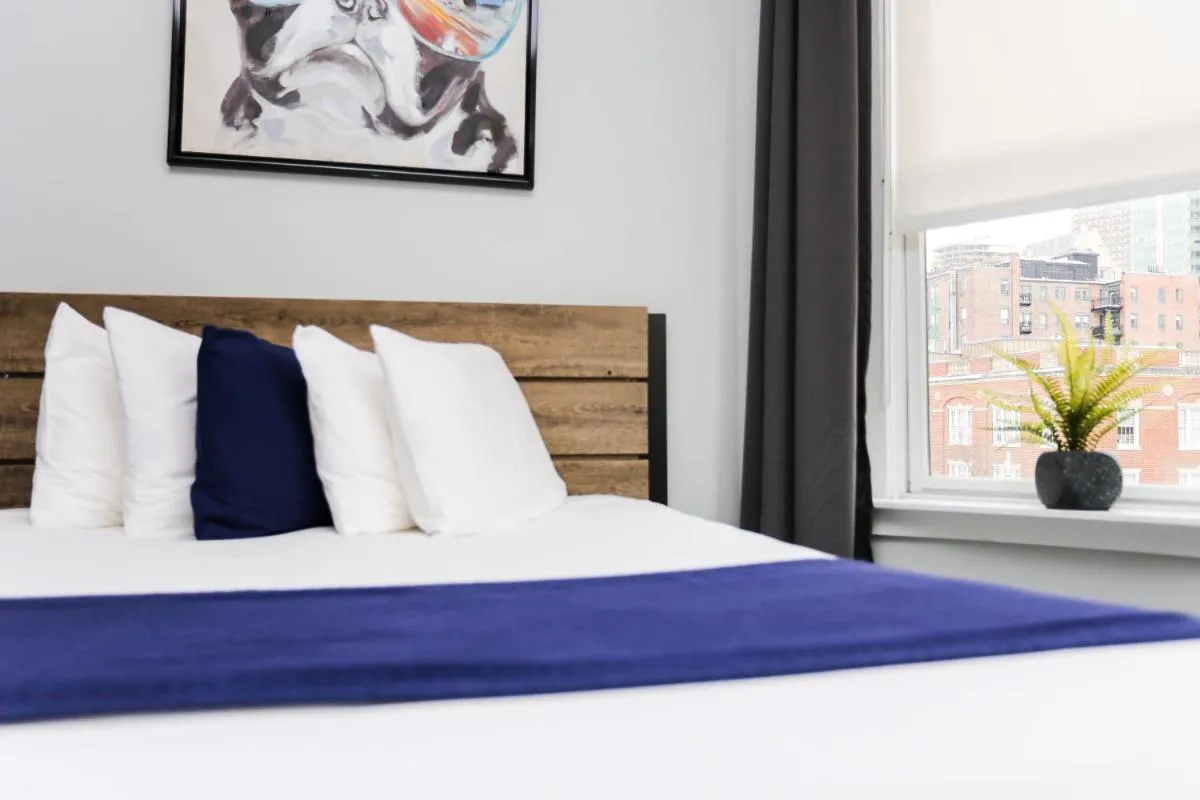 Image 2 of Charming Studio on Boston’s Iconic Newbury St. #8