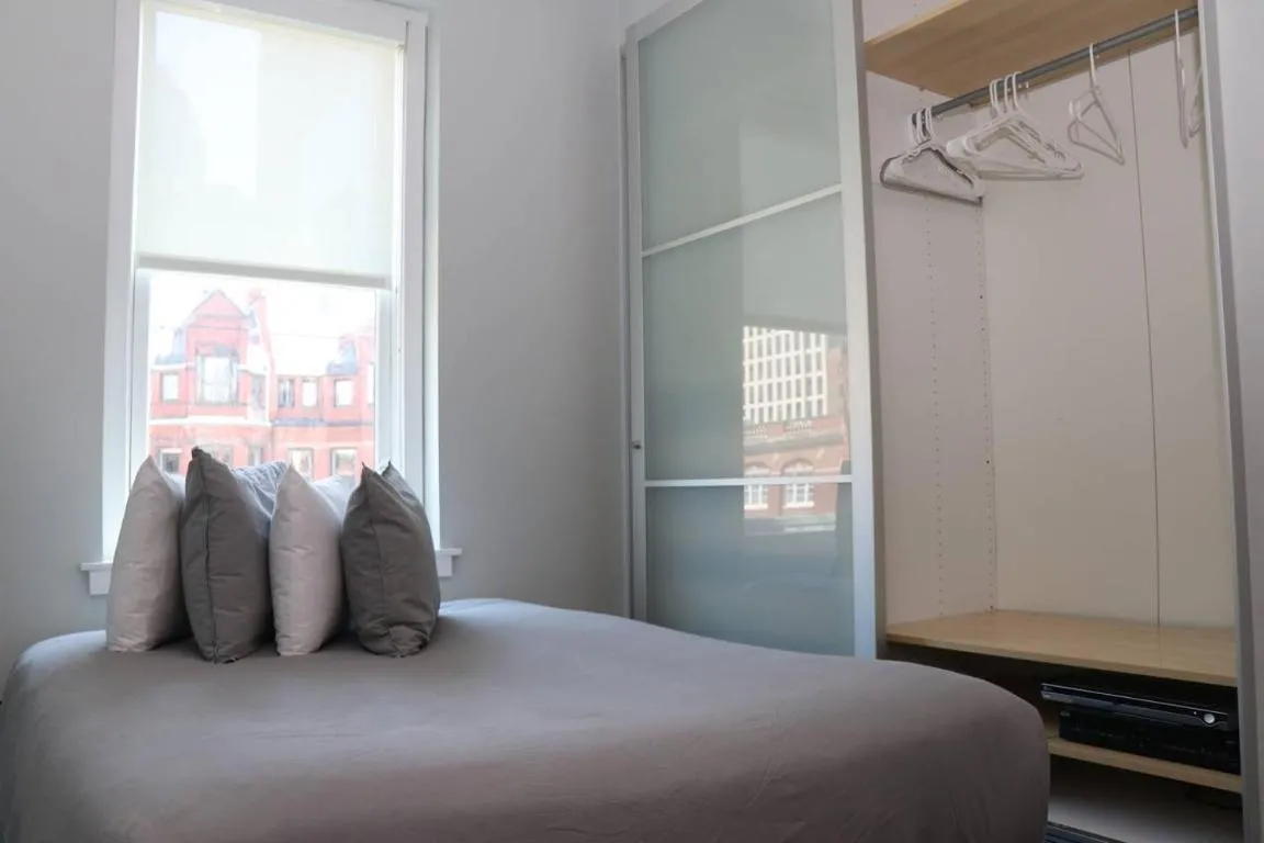 Image of Comfortable Studio in Back Bay, Newbury St. #7