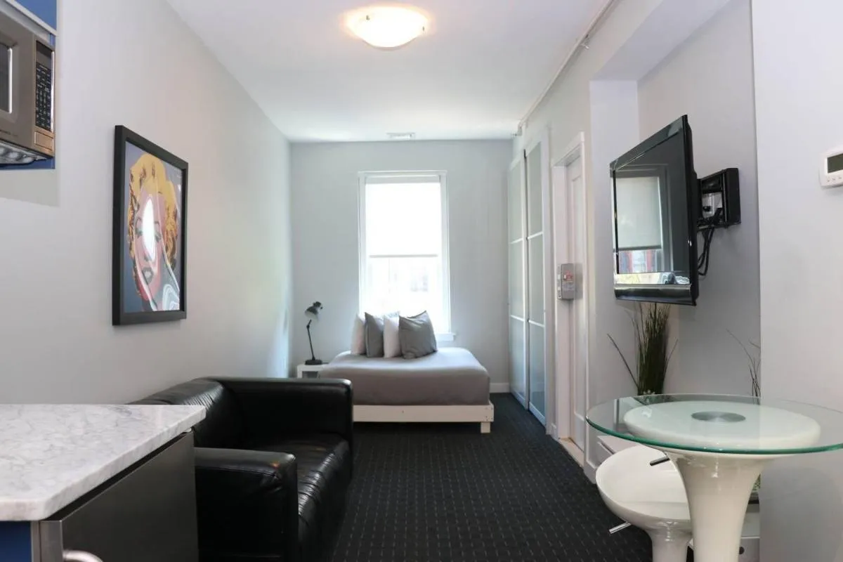 Image 4 of Comfortable Studio in Back Bay, Newbury St. #7