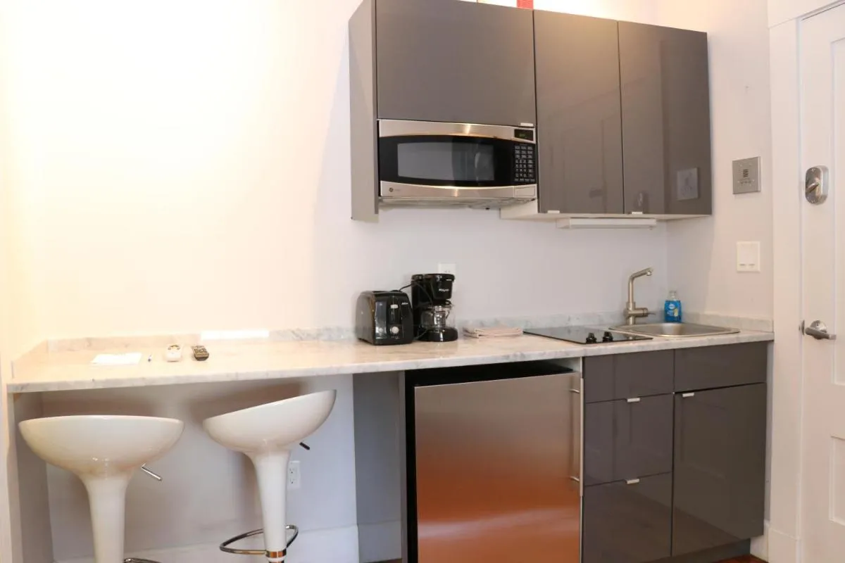 Image 3 of Comfy Beacon Hill Studio Great for Work Travel #13