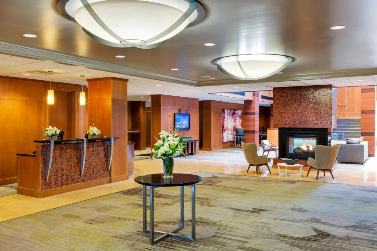 Image 6 of Courtyard by Marriott Boston Logan Airport
