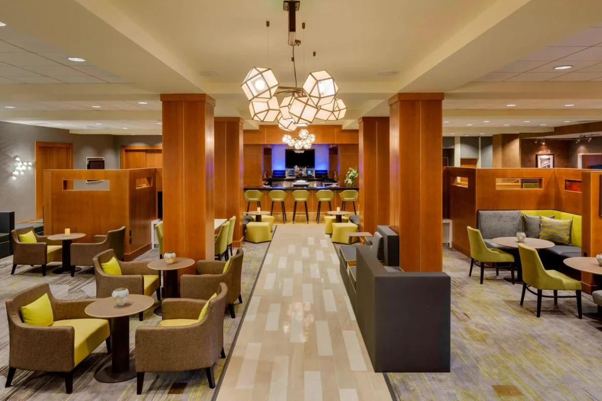 Image 4 of Courtyard by Marriott Boston Logan Airport