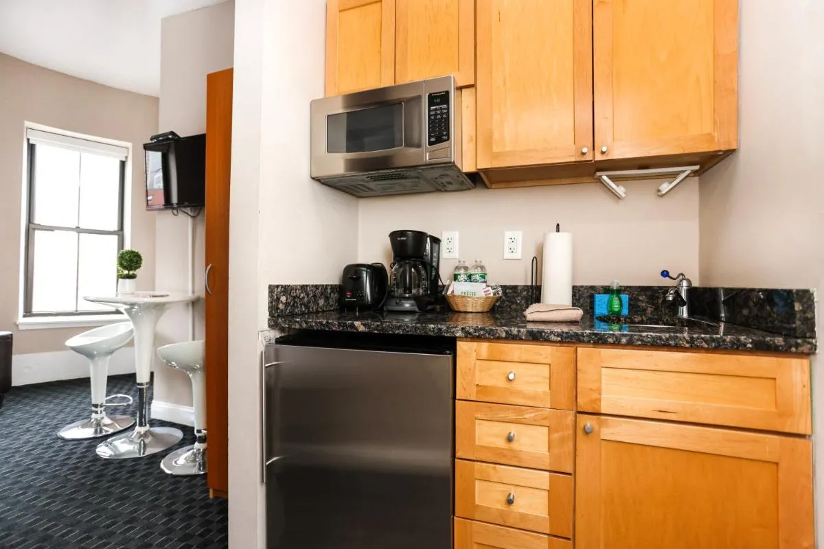 Image 3 of Cozy Downtown Studio, #41
