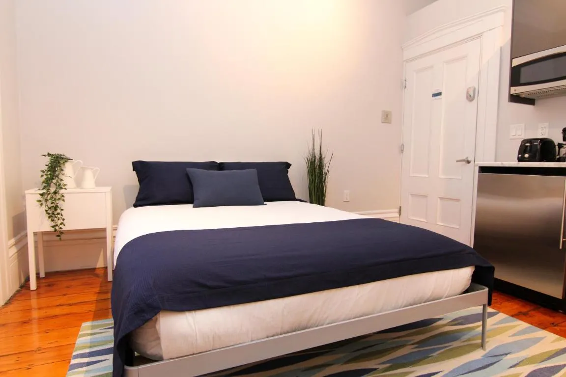 Image of Cozy Furnished Studio in Beacon Hill #4