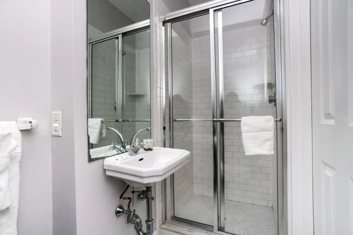 Image 6 of Cozy Studio in Downtown Boston, #46