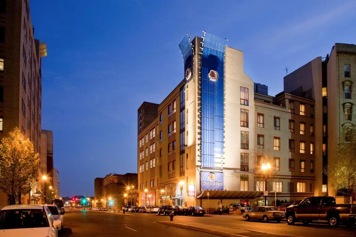 Image of DoubleTree by Hilton Hotel Boston – Downtown