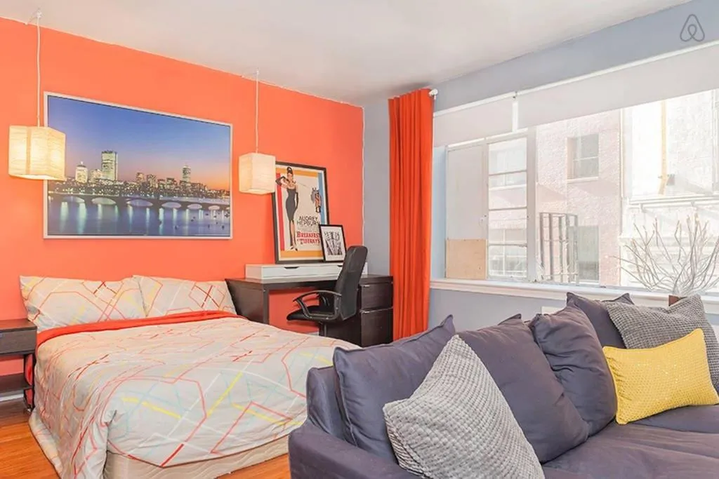 Image 6 of Downtown Studio Apt, Short Walk To Hospitals