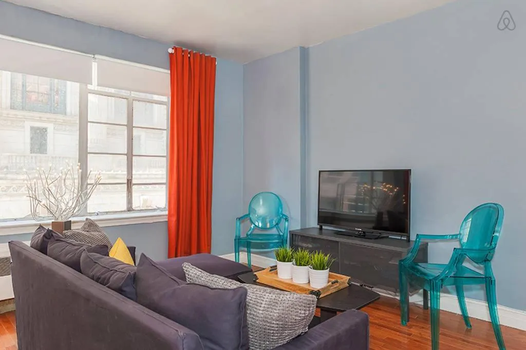 Image 4 of Downtown Studio Apt, Short Walk To Hospitals
