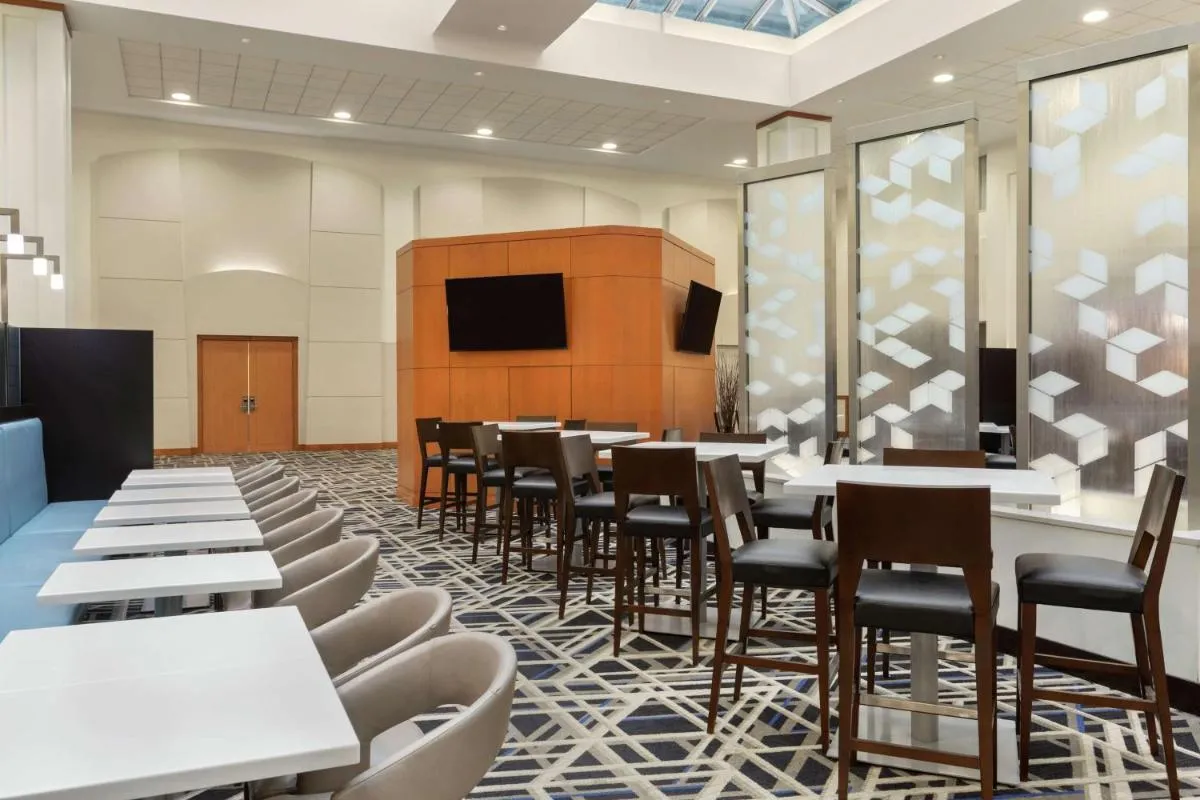 Image 4 of Embassy Suites Boston at Logan Airport