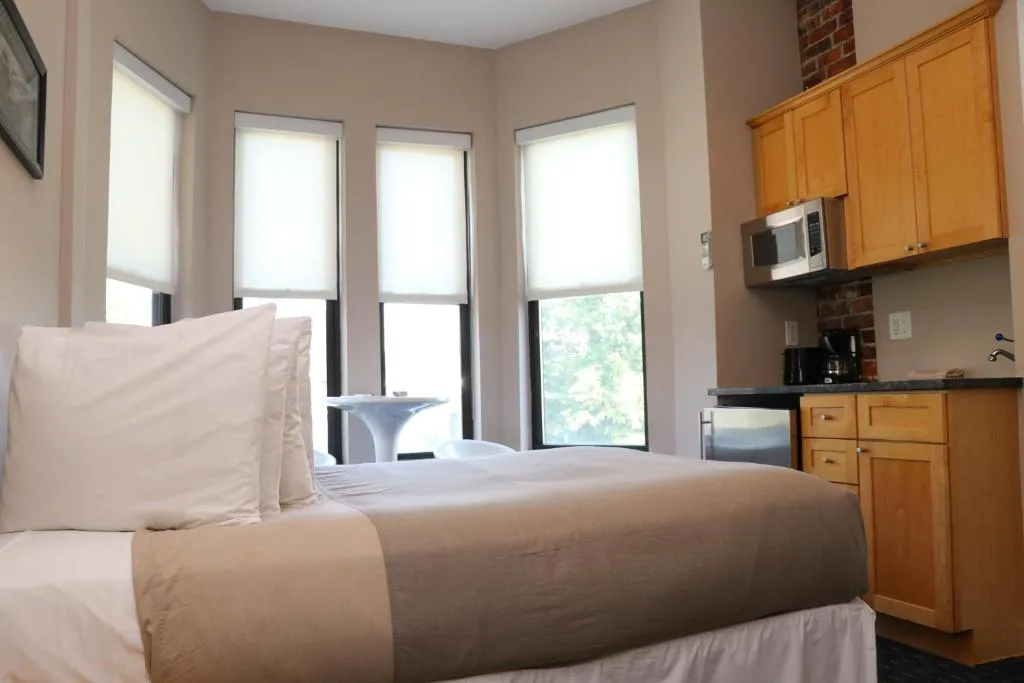 Image of Furnished Studio in Downtown Boston #35