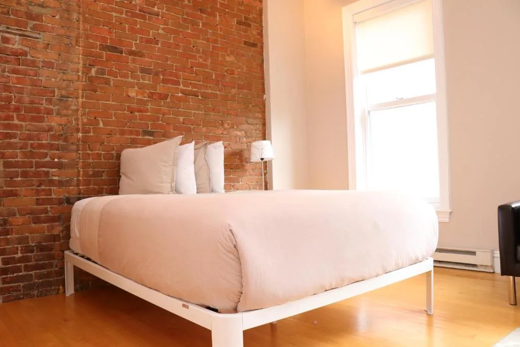 Image of Furnished Studio in the South End #4