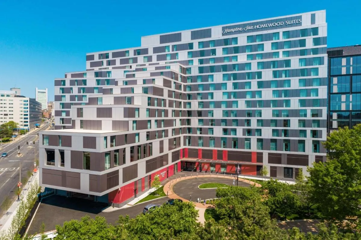 Image 4 of Hampton Inn Boston Seaport District