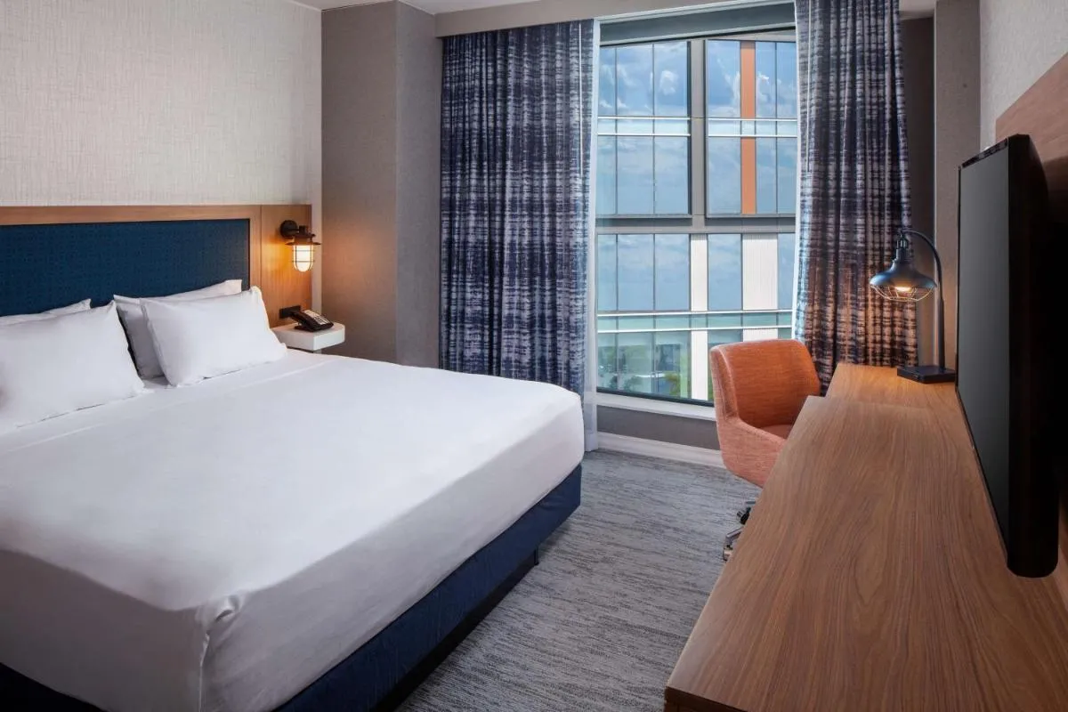 Image 1 of Hampton Inn Boston Seaport District