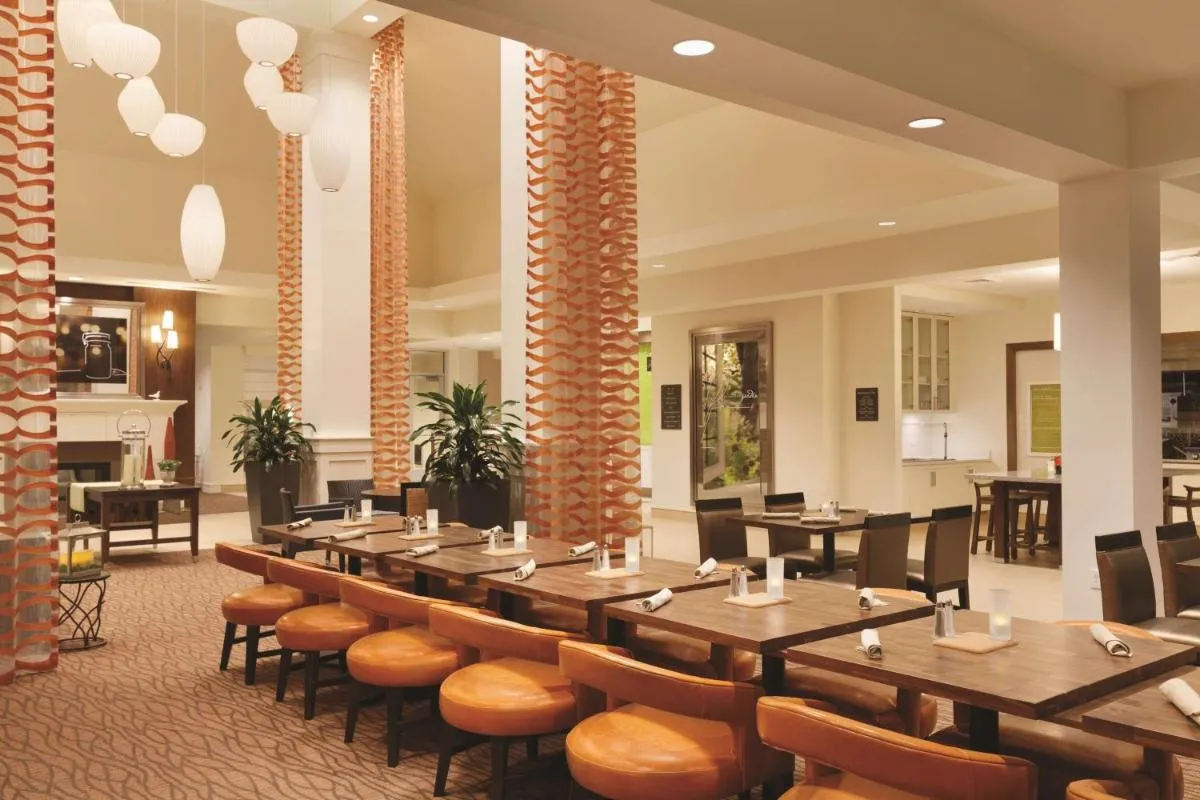 Image 4 of Hilton Garden Inn Boston Logan Airport
