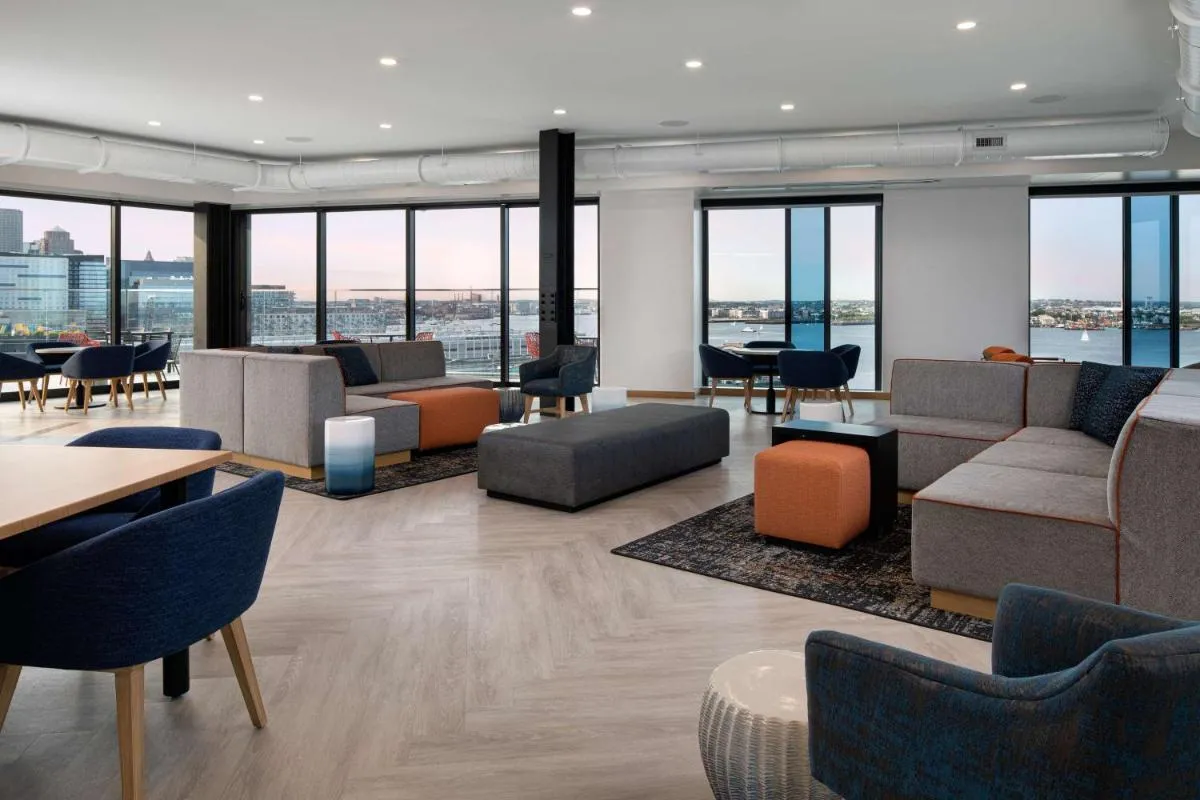Image 6 of Hyatt Place Boston/Seaport District