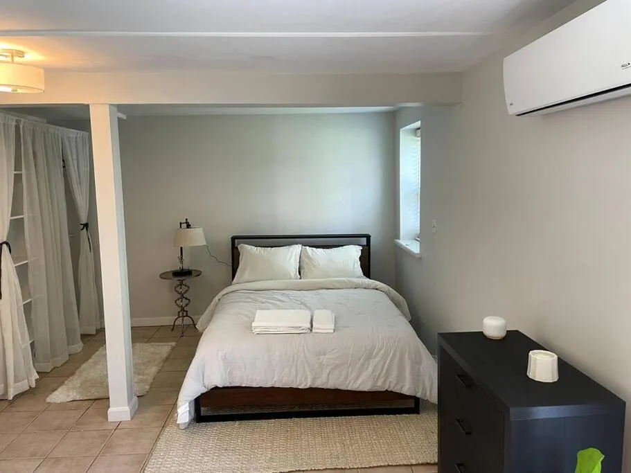 Image 6 of Lovely Two Bedroom Condo in South Boston