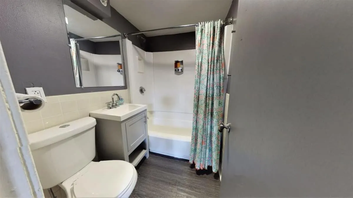 Image 6 of Lower Level Studios In Hip Bay Village