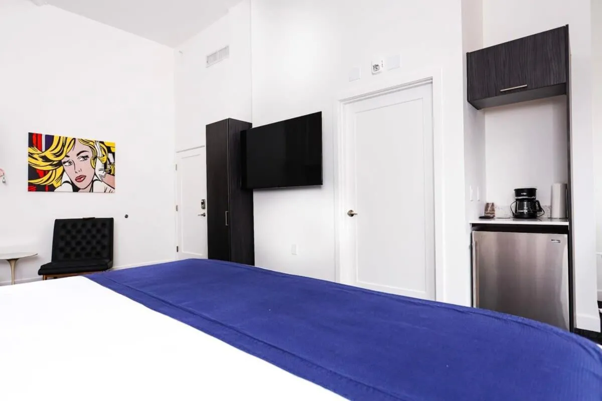 Image 2 of Luxurious Studio in the Heart of Boston