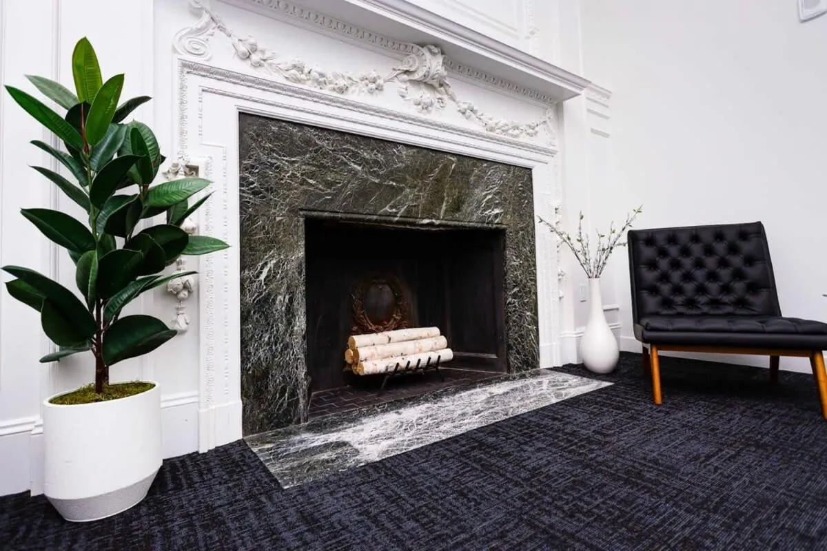 Image 4 of Luxurious Studio in the Heart of Boston