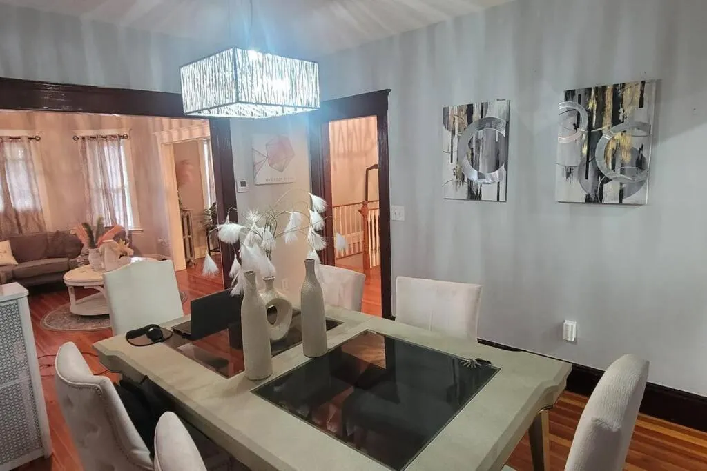 Image 2 of Modern Haven ,Your Stylish Retreat