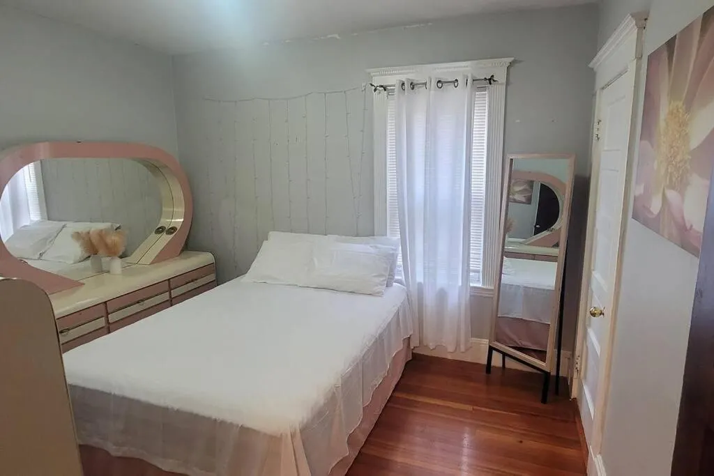 Image 4 of Modern Haven ,Your Stylish Retreat