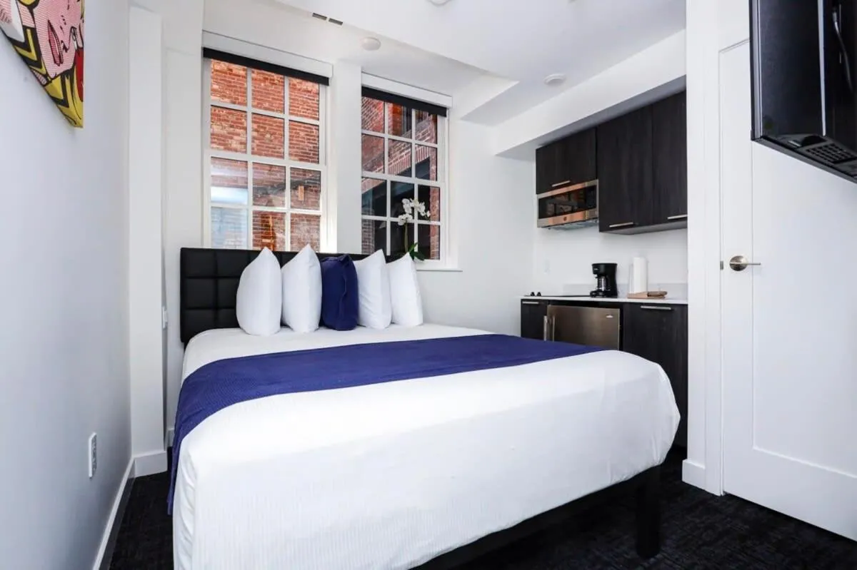Image 5 of Modern Studio in Historic Boston – Garden Unit #4