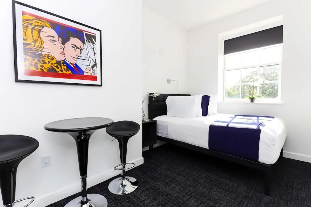 Image of Modern Suite in Fenway Neighborhood