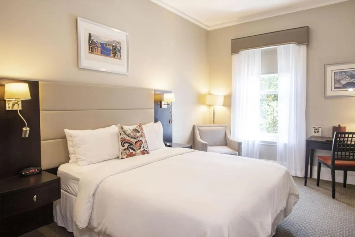 Image 5 of Newbury Guest House