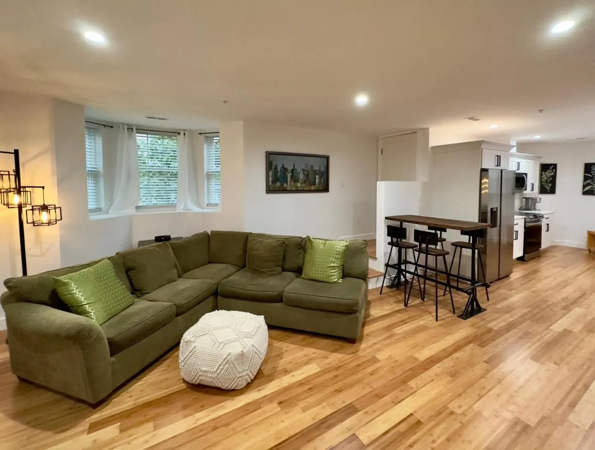 Image 6 of Perrin Place Unit 1