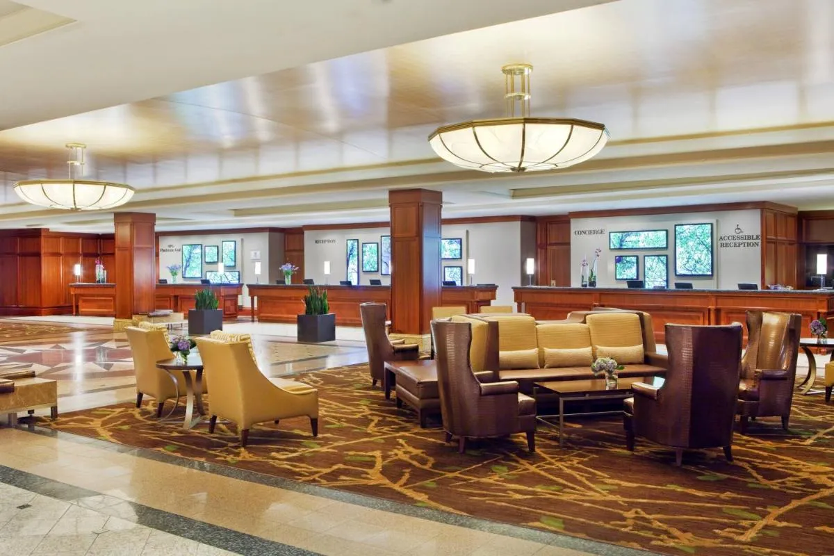 Image 4 of Sheraton Boston Hotel