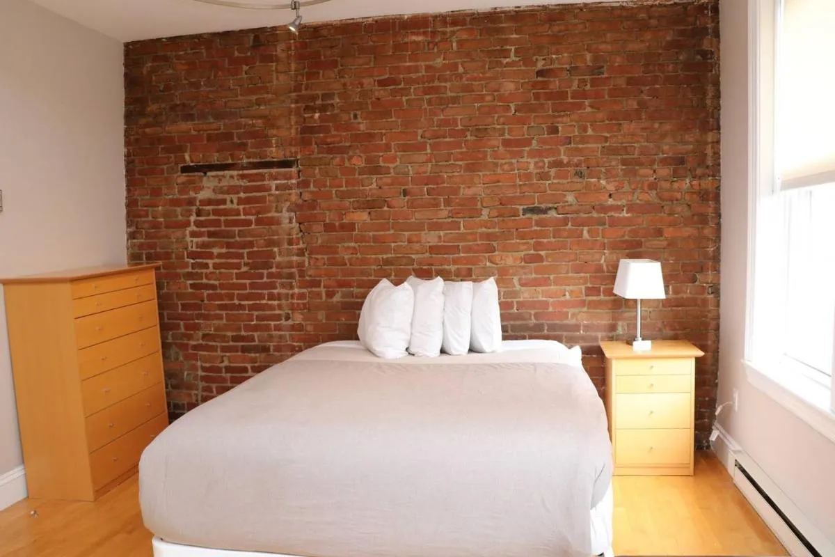 Image 4 of Stylish Downtown Studio in the South End, #8