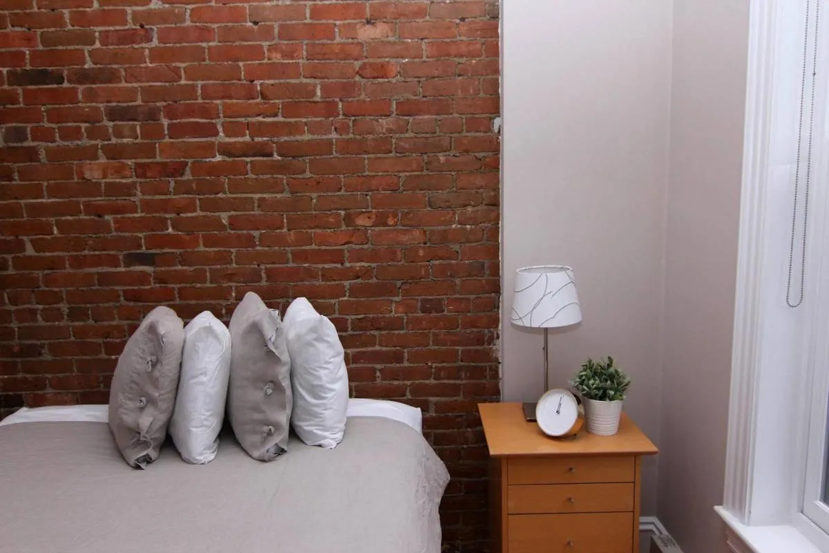 Image 5 of Stylish Downtown Studio in the South End, #8
