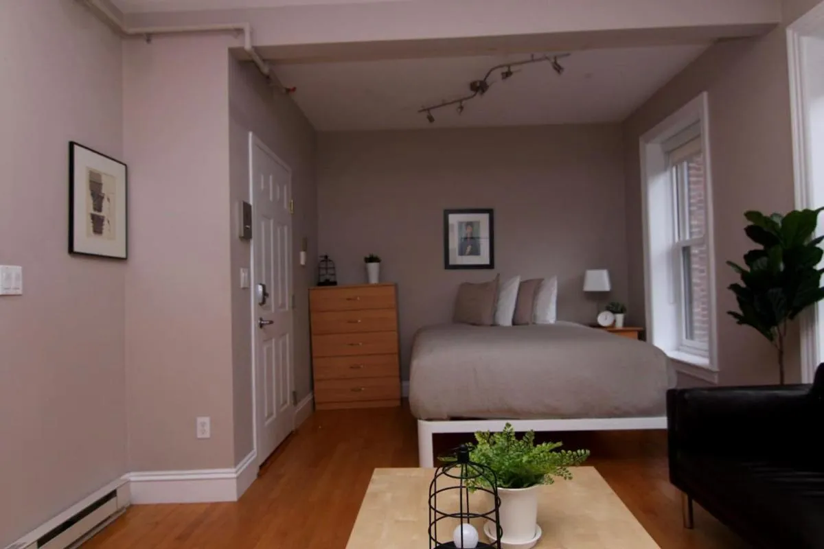 Image 3 of Stylish Downtown Studio in the SouthEnd, C.Ave# 2
