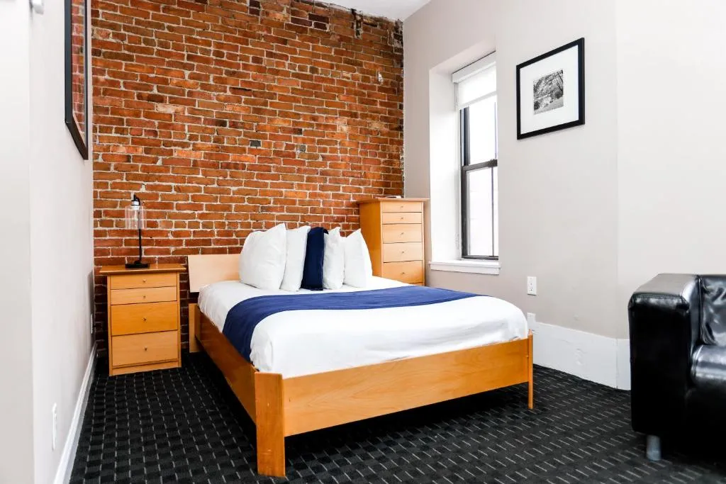 Image of Stylish Downtown Studio in the SouthEnd, C.Ave #31