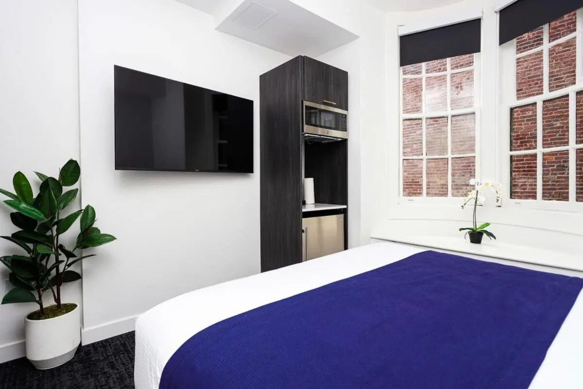 Image 5 of Stylish Stay in Fenway Neighborhood – Unit #304