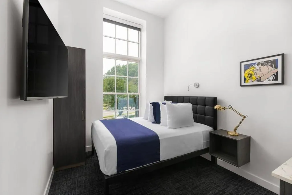 Image of Stylish Studio in Historic Boston – #206