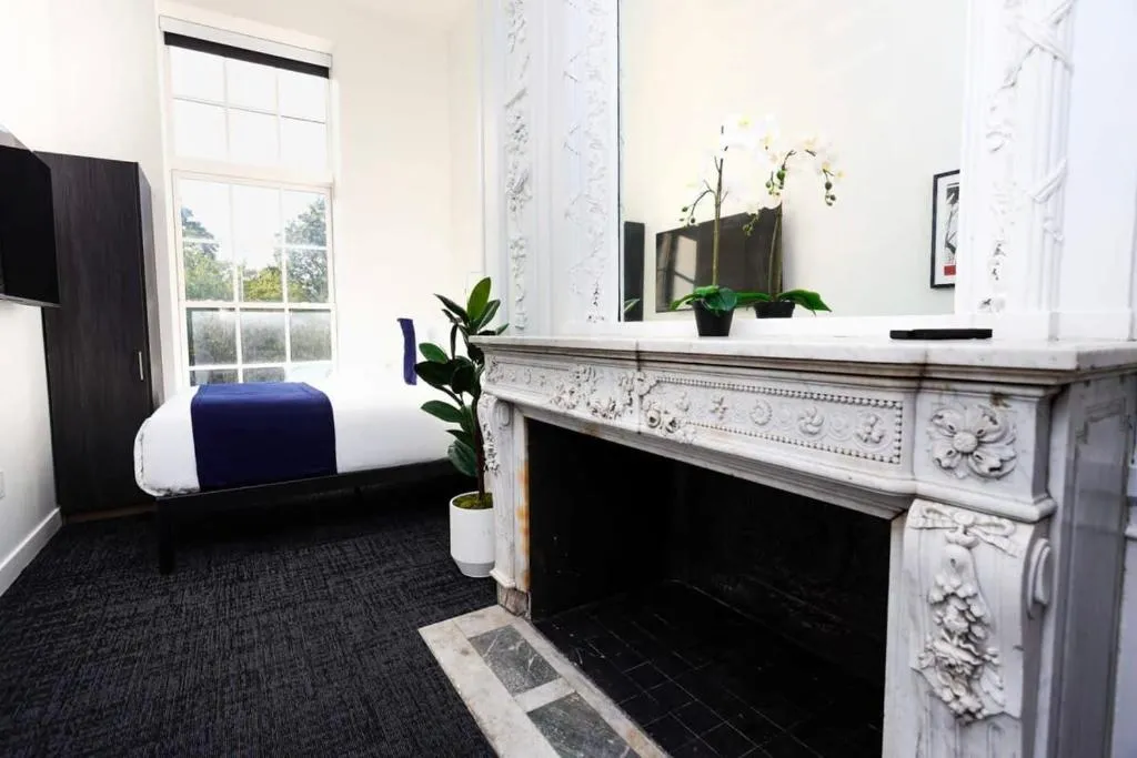 Image of Stylish Studio in Historic Boston – Unit #209
