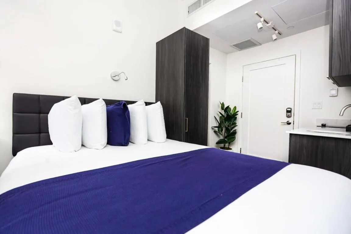 Image of Stylish Studio in Historic Boston – Unit #404