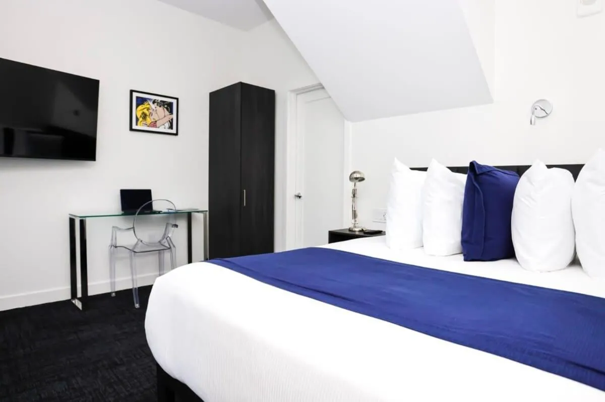 Image 4 of Stylish Studio in Historic Boston – Unit #405