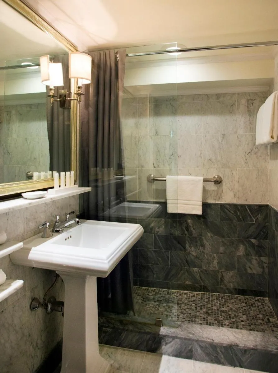 Image 4 of The Eliot Hotel
