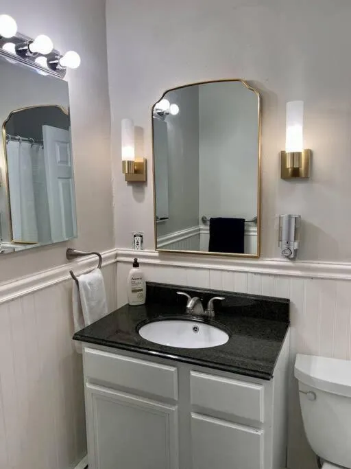 Image 4 of Your Home Away from Home – Jamaica Plain, Boston