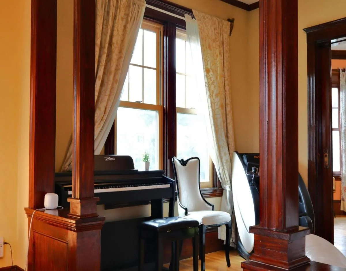 Image 4 of Beautiful Victorian house, Great Views, free parking
