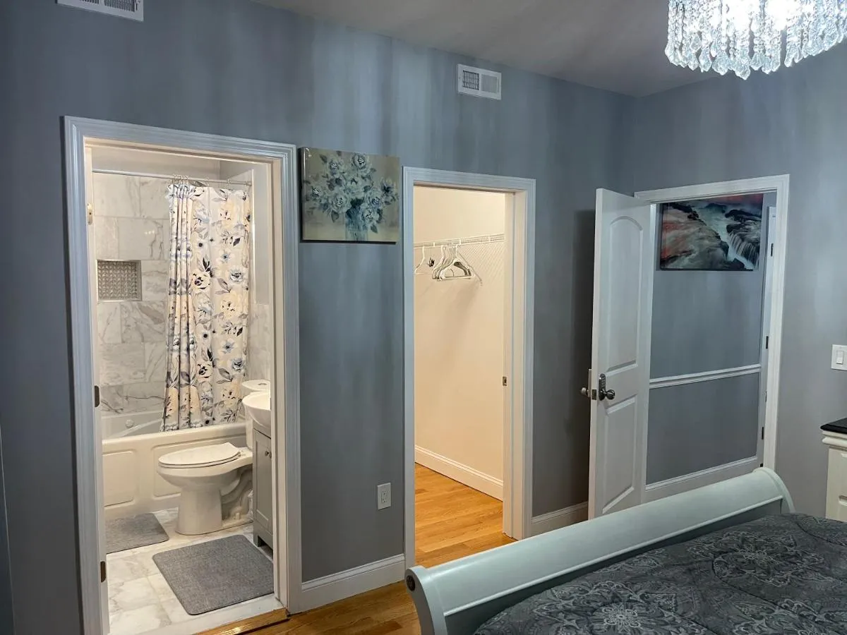 Image 6 of Boston Luxury 3 bedroom Private Condo