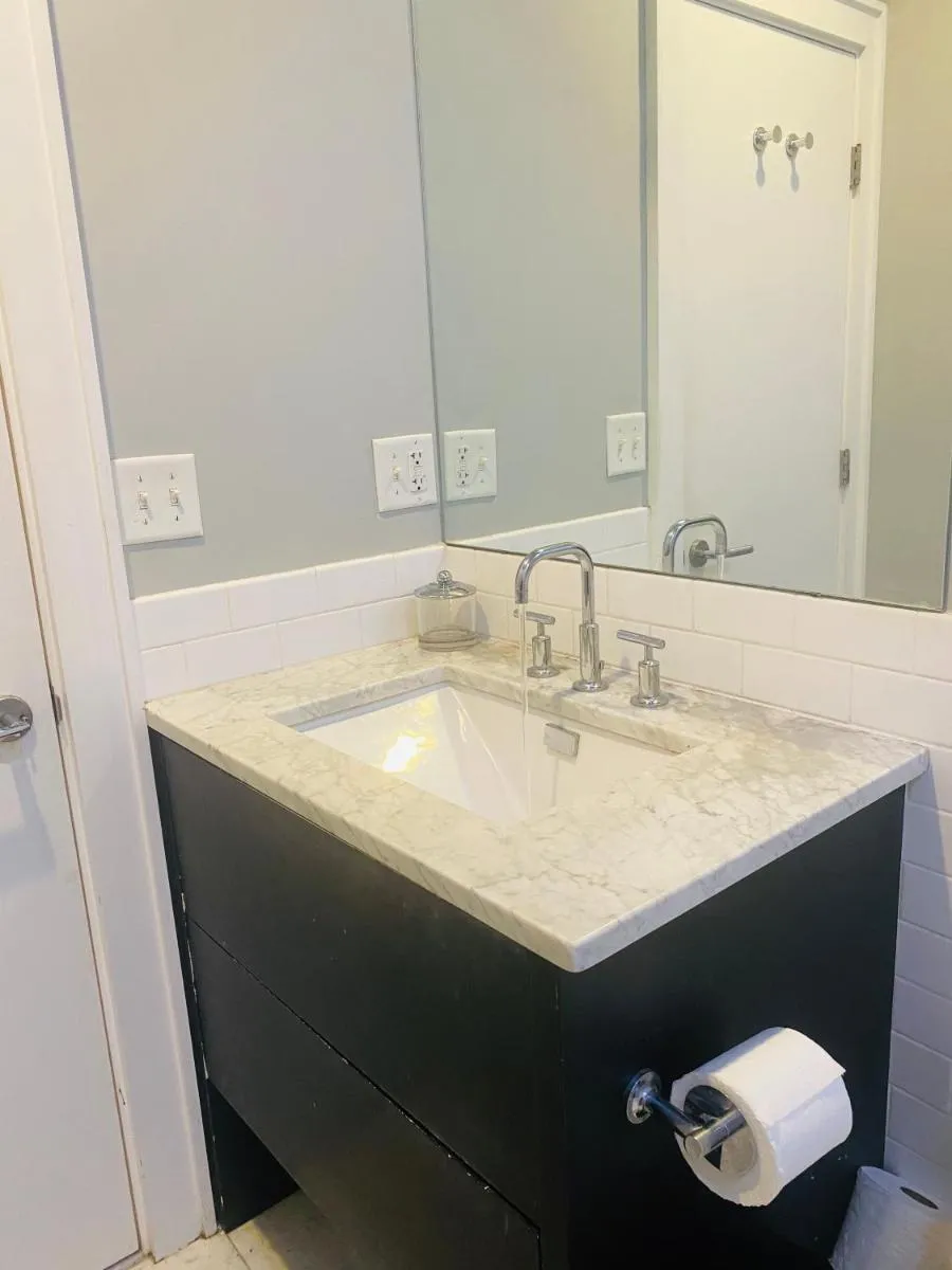 Image 5 of Boston North end Harbor View condo. FREE PARKING