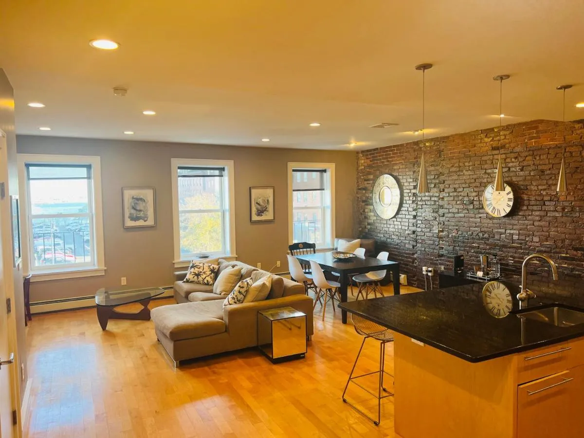 Image 6 of Boston North end Harbor View condo. FREE PARKING