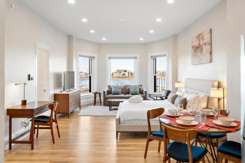 Image of Charlesgate Suites