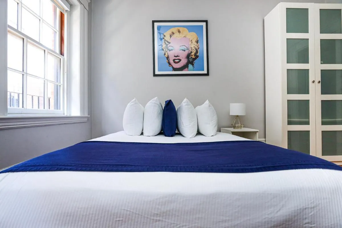 Image 1 of Charming & Stylish Studio on Beacon Hill #9